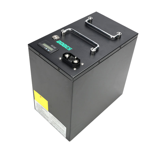 博贝斯防水 AGV 专用 24V125Ah 磷酸铁锂电池适配 3 千瓦园林工具，带蓝牙功能